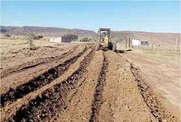  ?? Picture: SUPPLIED ?? NEW PATHS: EMLM is fixing roads which were damaged by the floods.