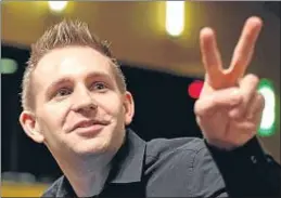  ?? JULIEN WARNAND / EFE ?? Max Schrems (28) inició su lucha contra Facebook hace cuatro años