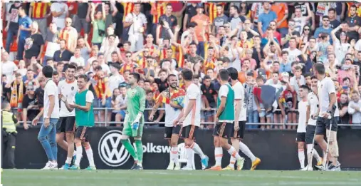  ??  ?? ESTÁN A 180’ DE LOGRAR EL ASCENSO. La temporada del Valencia-Mestalla ha sido un éxito pase lo que pase contra el Albacete.