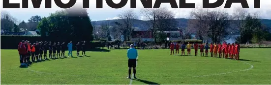  ?? ?? A minute’s silence was held before Saturday’s match in memory of Nick Fish and former Rhu player Blair Fyfe Image: Gordon Brodie