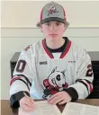  ?? FOR TORSTAR ?? Second-round Niagara IceDogs draft pick Alec Leonard played alongside first pick Pano Fimis in the Greater Toronto Hockey League
Top Prospects Game.