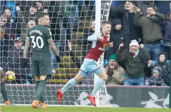  ?? — Reuters ?? Burnley’s Johann Berg Gudmundsso­n celebrates scoring their first goal.