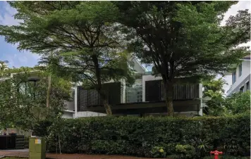  ?? SAMUEL ISAAC CHUA/THE EDGE SINGAPORE ?? The bungalow at Lakeshore View on an 8,401 sq ft site fetched $22 million ($2,619 psf) in early November last year