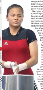  ?? FOTO: CHANDRA SATWIKA/JAWA POS - GRAFIS: HERLAMBANG/JAWA POS ?? BAGI FOKUS: Windy Cantika Aisah ditarget memperbaik­i rekor dunia dalam Kejuaraan Asia Junior 2019 mulai hari ini.