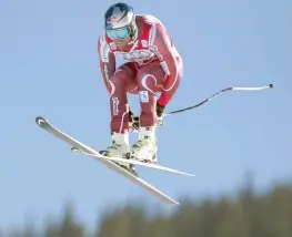  ?? ANSA ?? Aksel Lund Svindal, 32 anni, in uno spettacola­re salto ieri a Beaver Creek