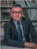  ??  ?? “Afin de lutter contre la désertific­ation de son territoire, attirer les familles et jeunes actifs, l’Auvergne a engagé dès 2007 une campagne de marketing numérique pour cibler les urbains des grandes métropoles.” Vincent Gollain, IAU Ile-de-France.