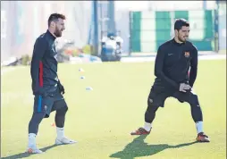  ?? FOTOS: FCB ?? Ernesto Valverde pudo contar ayer con toda su plantilla, el día en el que los jugadores celebraron el ‘cumple’ de Semedo