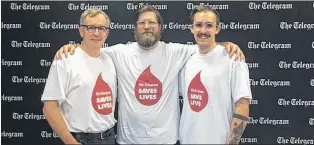  ?? SUBMITTED PHOTO ?? From left, The Telegram’s Gerry Carew with chefs Jeremy Charles and Ross Larkin. The chefs made pancakes Friday as part of the Telegram Saves Lives campaign.