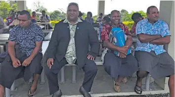  ?? Photo: Losirene Lacanivalu. ?? Permanent Secretary for Education Iowane Tiko (2nd-left) with teachers at Jai Narayan College on January 13, 2018.