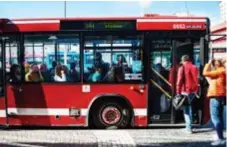  ?? FOTO: MIKAEL ANDERSSON ?? SATSNING. Busstrafik­en i Stockholm ska utökas.