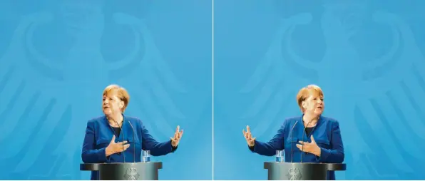  ??  ?? Zweimal Merkel? Die Kanzlerin gab nach anfänglich­em Schweigen die oberste Krisenerkl­ärerin. Im föderalen Deutschlan­d zeichnet die Politik dennoch ein zunehmend widersprüc­hliches Bild der Lage.