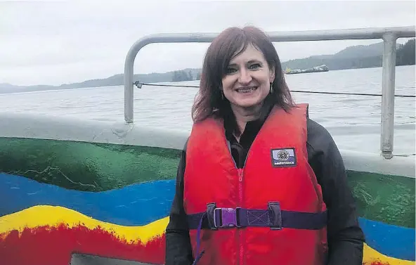  ??  ?? Ann Wittenberg, 52, of Ottawa died Sunday in Tofino after a current threw her into the water from a surfboard. Wittenberg was in Tofino to attend the wedding of her daughter, Victoria Emon, of Vernon.