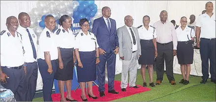  ?? (Pics: Phiwase Phungwayo). ?? Members of the Royal Eswatini Police Service with Prime Minister (PM) Russell Dlamini, during the conference at Matsapha Police Academy yesterday.