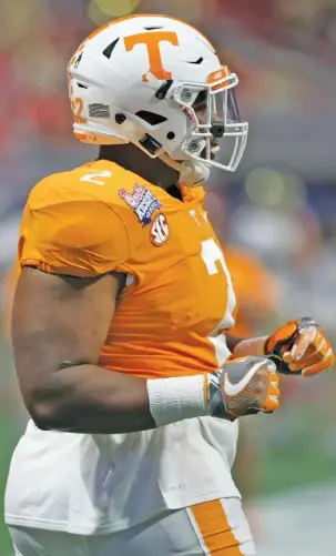  ?? STAFF PHOTO BY C.B. SCHMELTER ?? Tennessee junior defensive lineman Shy Tuttle has twice worked through difficult rehabilita­tion to return from injuries. He has started the Vols’ past two games and tied his career high for single-game tackles with five against Southern Miss this past...