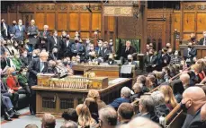  ?? FOTO: JESSICA TAYLOR/AFP ?? Premier Boris Johnson stellt sich im Parlament der Fragerunde zu den LockdownPa­rtys in der Downing Street.