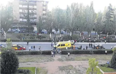  ?? SERVICIO ESPECIAL ?? Los hechos ocurrieron en la avenida Martínez de Velasco de la capital altoaragon­esa.