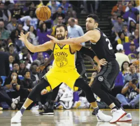  ?? Scott Strazzante / The Chronicle ?? Andrew Bogut (left) has averaged 3.5 points, 4.7 rebounds, 1.5 assists and 12.2 minutes in six games with Golden State this season.