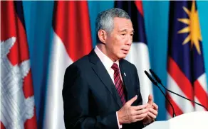  ?? — AP ?? Lee Hsien Loong at a press conference to mark the end of the Asean Summit on Saturday.