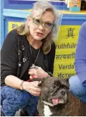  ?? ?? Lucy Watson and Carrie Fisher at a photocall for the #StopYulin campaign at the Chinese Embassy, which culminated in the delivery of a petition to the Chinese government to end the Yulin Festival.