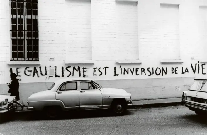  ?? PHOTO GÉRARD AIMÉ. KEYSTONE. GAMMA-RAPHO ?? Le photograph­e Gérard Aimé est mort le 11 mai 2018. Etudiant en 1965 à Nanterre, membre des Jeunesses communiste­s révolution­naires, il fut un témoin des événements de Mai 68. Nous publierons toute cette semaine ses images. Fondateur, avec Serge July,...