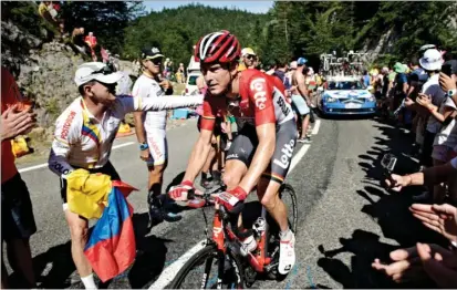  ?? FOTO: TARIQ MIKKEL KHAN ?? Traekdyr
Lars Bak har i Tour efter Tour vaeret traekdyr, når Lotto har skullet hale et udbrud ind for at sikre André Greipel en chance i en massespurt.