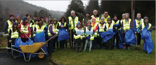 ??  ?? Avoca Pure Mile Group cleaning up their community.