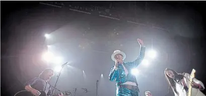  ?? JONATHAN HAYWARD THE CANADIAN PRESS ?? Jake Gold said his new duties with the Tragically Hip (seen above in 2016) will focus on “asset management.”