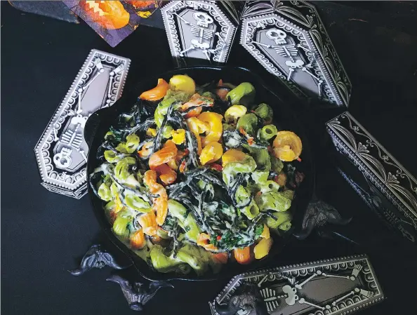  ?? PHOTOS: KAREN BARNABY ?? This dish of “zombie guts” contains healthy veggies and pasta, but your hungry little ghosts and your ghoulish guests don't need to know.