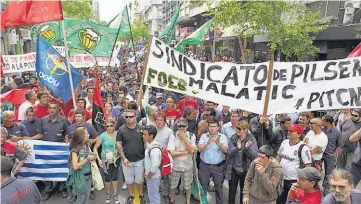  ?? ?? Respuesta. El ministro de Trabajo consideró injustific­ado el paro promovido por sindicatos.