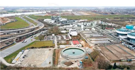  ?? FOTO: UWE MISERIUS ?? Die Anlage im Entsorgung­szentrum Bürrig klärt sowohl kommunale als auch Industriea­bwässer.