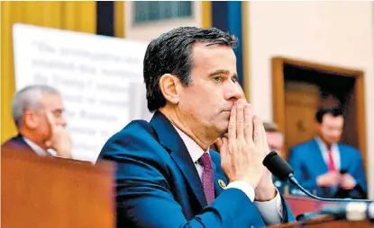  ?? AFP ?? El presidente propondrá para el puesto a John Ratcliffe, quien suele defenderlo en el Congreso.