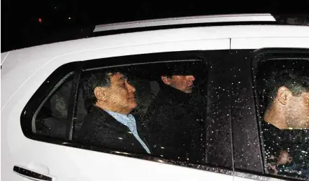  ?? Walter Díaz/Xinhua/TELAM ?? Ex-secretário legal e técnico de Cristina Kirchner, Carlos Zannini é preso em Río Gallegos, na Patagônia, na quinta (7)