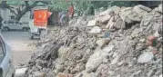  ?? MOHD ZAKIR/HT FILE PHOTO ?? Nearly 500 tonnes constructi­on and demolition waste is generated in East Delhi every day.