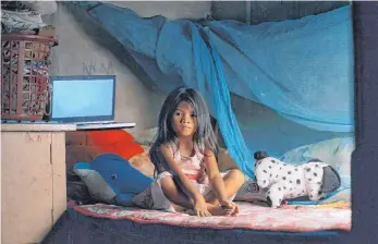  ?? FOTOS: IJM/HEDEMANN(1) ?? Symbolbild: 90 Prozent der missbrauch­ten Kinder auf den Philippine­n sind minderjähr­ig.