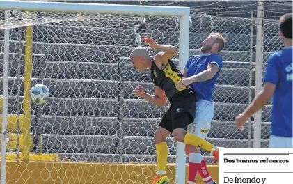  ?? FOTOS: PABLO PRESTI-LA NUEVA ?? El cuarto. Agustín Cattáneo cierra la cuenta con un cabezazo, tras pase de Argüello.