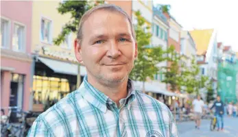  ?? FOTO: HELENA GOLZ ?? FDP-Landtagska­ndidat für den Stimmkreis Lindau-Sonthofen: Dominik Spitzer.