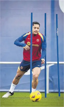  ?? FC Barcelona ?? Vitor Roque, durante un entrenamie­nto.