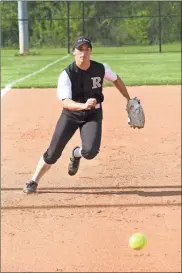  ?? Scott Herpst ?? Ridgeland third baseman Jenna Morgan reacts to a bunt during a game against Pickens last Tuesday. The Lady Panthers would win the three-game series, two games to one.