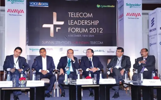  ??  ?? From left to right — Rajesh Razdan, co-founder & director, mCarbon Tech Innovation; Vishwanath­an Alluri, founder, chairman & CEO, IMI Mobile; Nivedan Sahani, president, Navayuga Spatial Technologi­es; Rajeev Seoni, CIO, Ernst&Young; Sunil Dutt, managing...