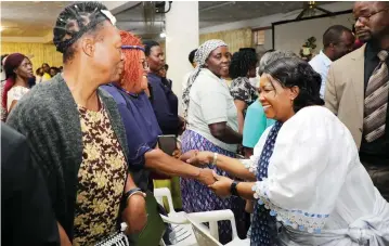  ?? Picture: John Manzongo ?? First Lady Auxillia Mnangagwa greets delegates at an interface with female former freedom fighters, war collaborat­ors and wives of war veterans in Bulawayo yesterday.—