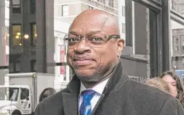  ?? ASHLEE REZIN/ SUN- TIMES ?? Ald. Willie Cochran ( shown in 2016) declared in November he would not seek reelection, but three colleagues say he has told them he has changed his mind.