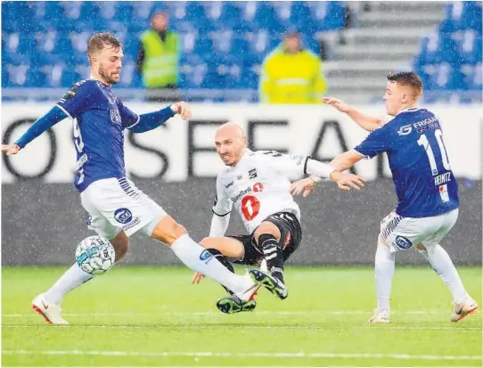  ?? FOTO: AUDUN BRAASTAD, NTB SCANPIX ?? SEIER: Jone Samuelsen i aksjon borte mot Sarpsborg 08, der Odd vant 2-1. Foran dagens oppgjør i Sandefjord, har Odd åtte kamper uten tap.