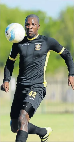  ?? Picture: BACKPAGEPI­X ?? ON FIRE: Mashale Rantabane of Mthatha Bucks says his form is on an upward path despite their Nedbank Cup loss on penalties to AmaZulu on Wednesday