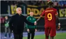  ?? ?? José Mourinho congratula­tes Tammy Abraham during Roma’s Europa Conference League match against Vitesse in March. Photograph: Fabrizio Corradetti/ Shuttersto­ck