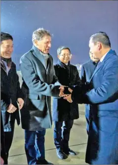  ?? STPM ?? Prime Minister Hun Manet (right) shakes hands with French ambassador to Cambodia Jacques Pellet, as he arrives in Paris on January 17.