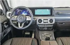  ??  ?? The Mercedes-Benz G 500 features a whole lotta leather inside.