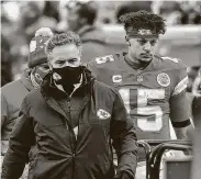  ?? Jill Toyoshiba / Tribune News Service ?? Chiefs quarterbac­k Patrick Mahomes’ status for the AFC title game is uncertain because of a concussion.