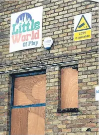  ?? Pictures: Sarah Burns. ?? The damage sustained at Little World of Play in Cowdenbeat­h after raiders struck.