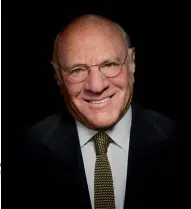  ??  ?? Spin Doctor
El visionario y fundador de
IAC, Barry Diller (patrimonio neto: US$ 4.200 millones), amasó millones como magnate de Hollywood en las décadas del 70 y 80, y miles de millones de Internet en las décadas posteriore­s. “Una vez que te concentrás con claridad, si tu idea base es buena, prosperás –dice–. Vimeo prosperó”.