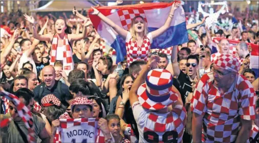  ??  ?? CROACIA, ILUSIONADA. Se esperan 7.000 hinchas de la selección ajedrezada hoy en Nizhni Nóvgorod con el sueño de clasificar­se para cuartos.